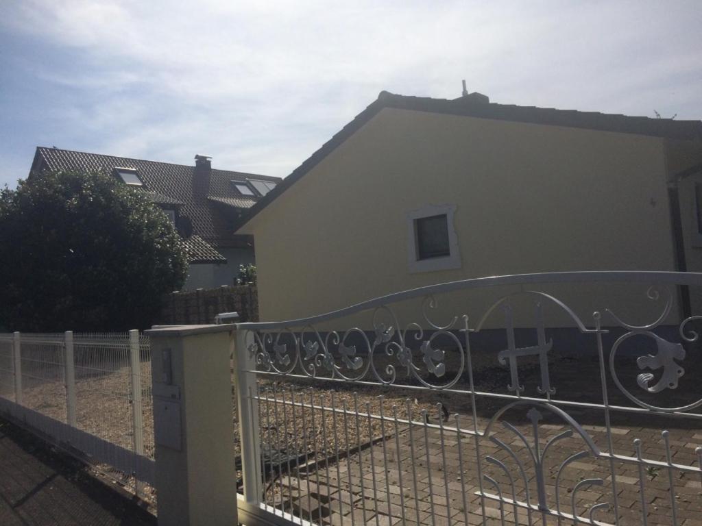 Sions Grosse Ferienwohnung Ferienwohnung Mit 3 Schlafzimmer, 2 Km Bis Zum Europapark Rust Kappel-Grafenhausen Extérieur photo